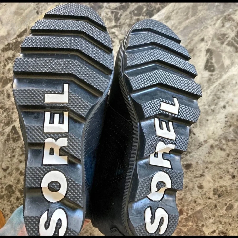 Sorel‘s SOLD! - Picture 4 of 11